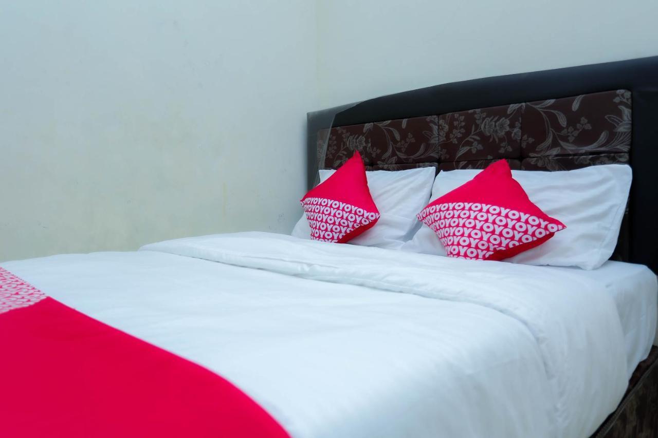 Oyo 2692 Penginapan Mba Ros Banjarbaru Ngoại thất bức ảnh
